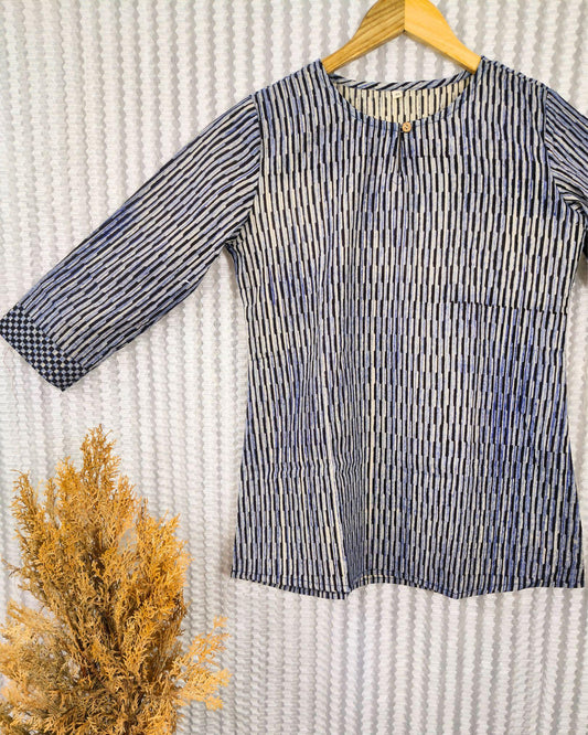 Indiehaat | Crop Top Stitched Blouse Pale Beige and Blue Pure Cotton Bagru Handblock Printed
