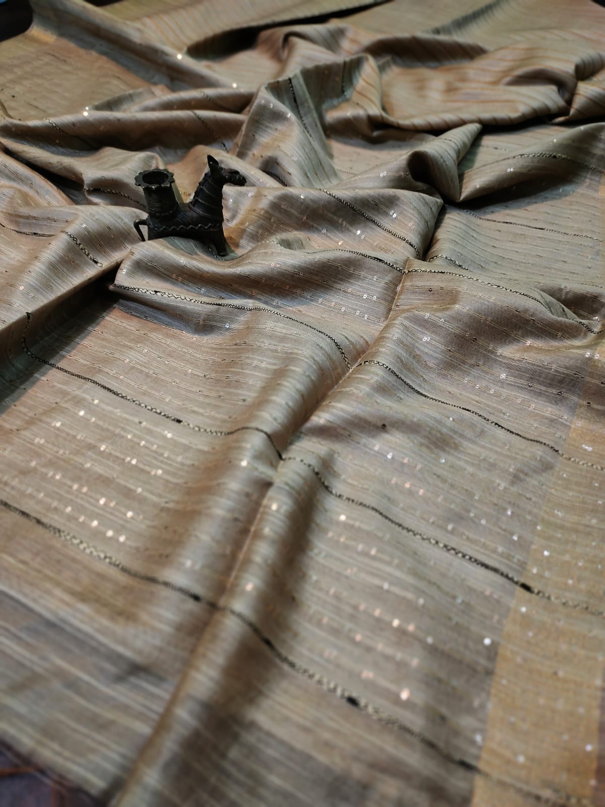 Kota Slub Striped Body Sequence Pallu Hand Dyed Dove Grey Saree with Blouse-Indiehaat