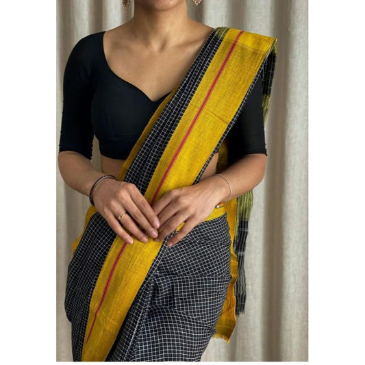 Patteda Anchu Handloom Mark Certified Pure Cotton Black Saree with Running Blouse-Indiehaat