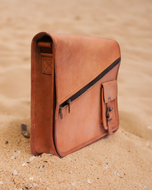 Indiehaat | Pure Camel Leather Bag Brown Color