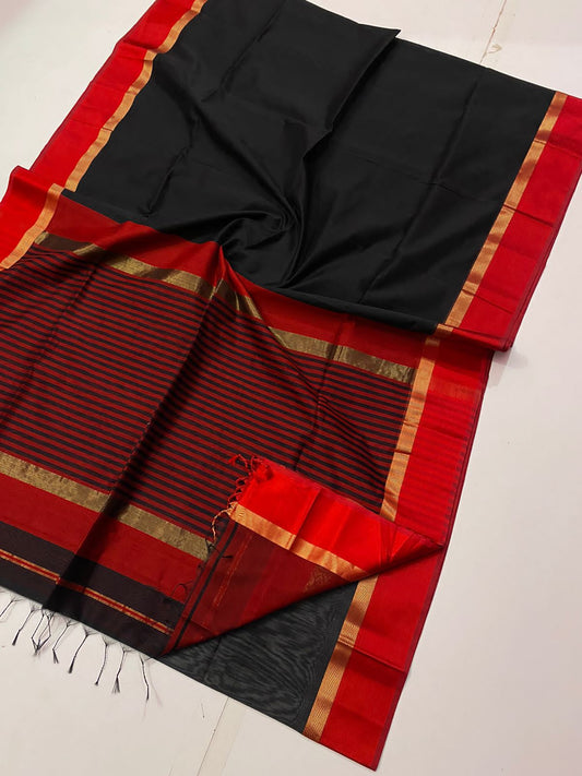 Maheshwari Handloom Cotton Silk Saree Black Color with contrast Pallu and blouse - IndieHaat