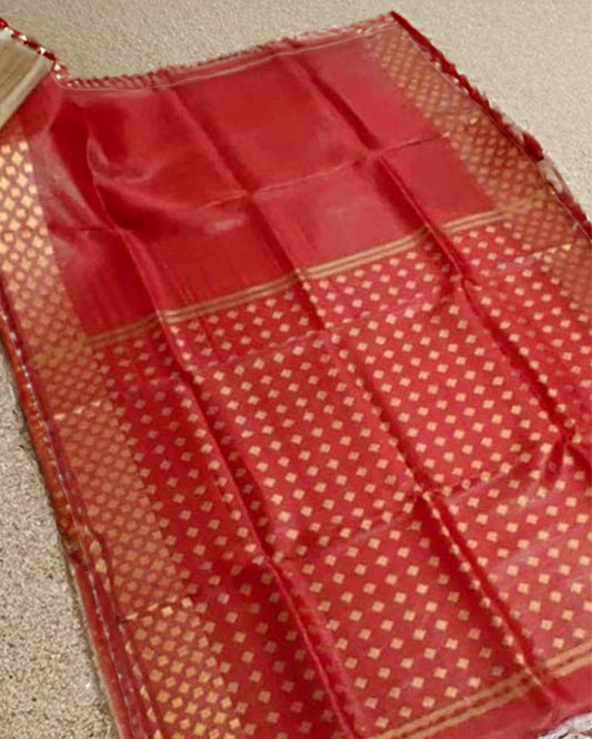 Pure Silk Linen Handloom Saree Dark Red Color with Weaving Pattern Design and running blouse - IndieHaat