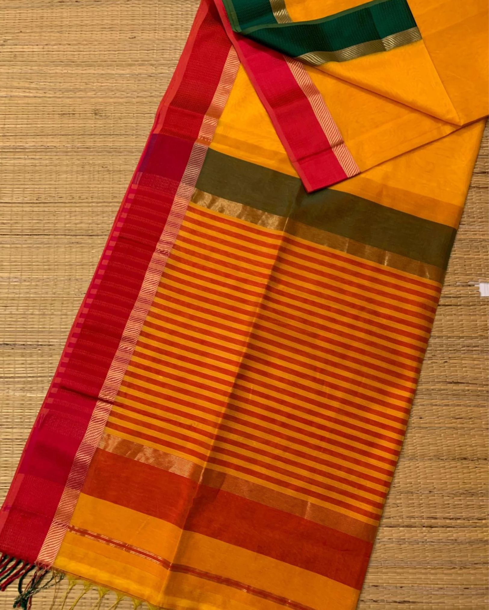 Maheshwari Handloom Silk by Cotton Saree Bright Orange Color with Ganga Jamuna Resham border and contrast Rani Pink blouse - IndieHaat