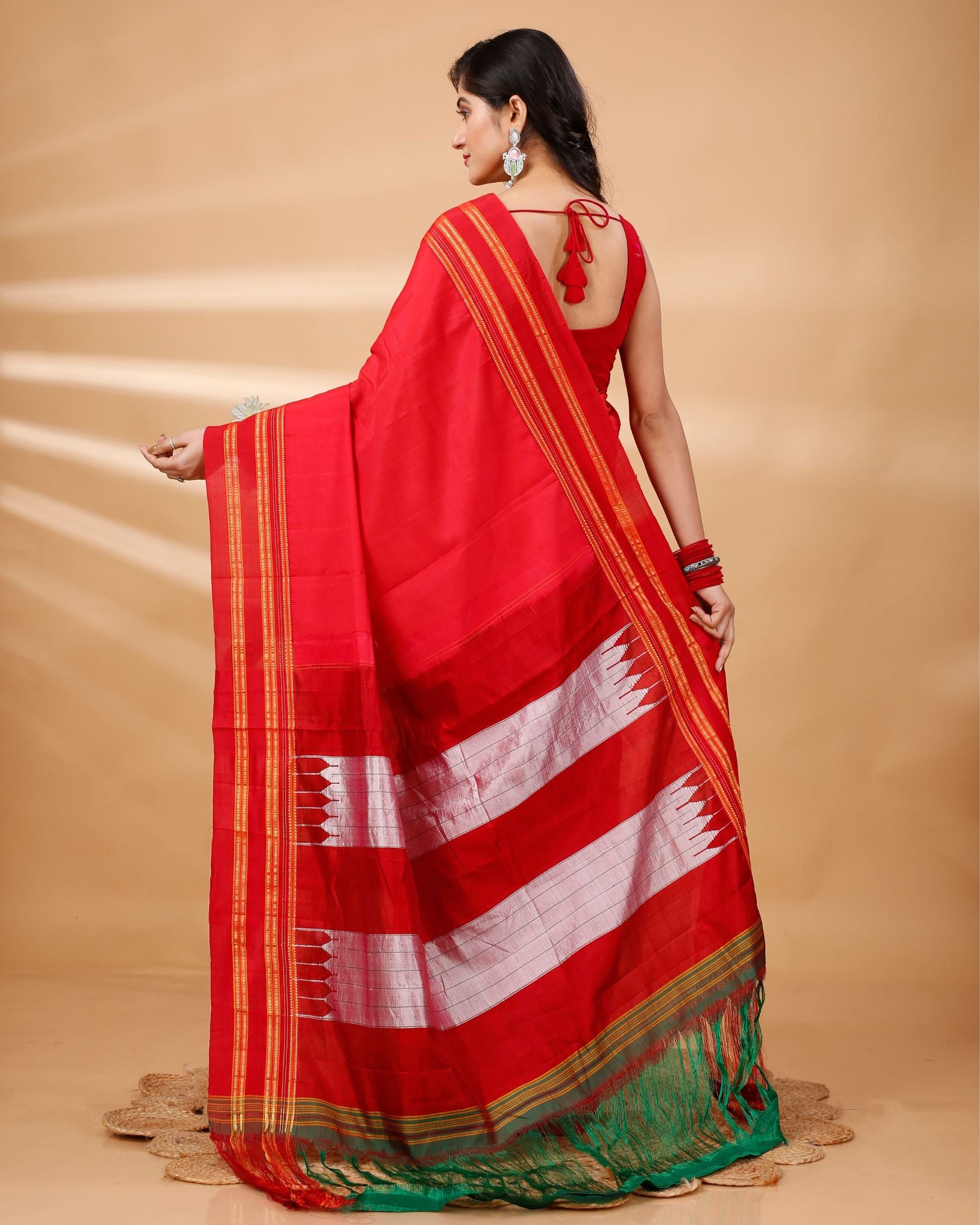 ILKAL Handloom Cotton Silk Saree Red Color with running blouse - IndieHaat